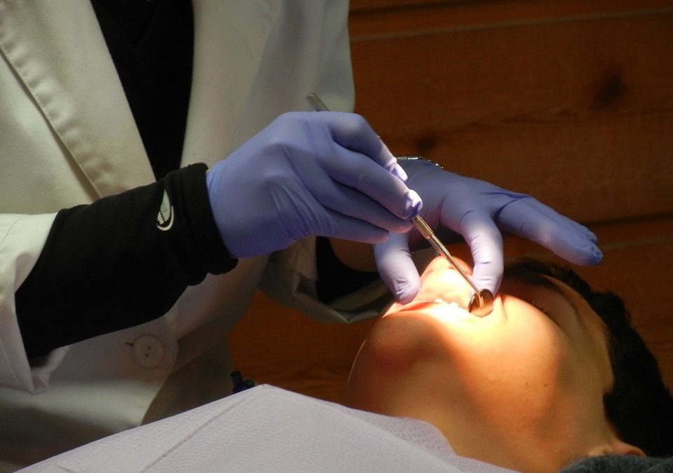 Señales para detectar gingivitis en los más pequeños